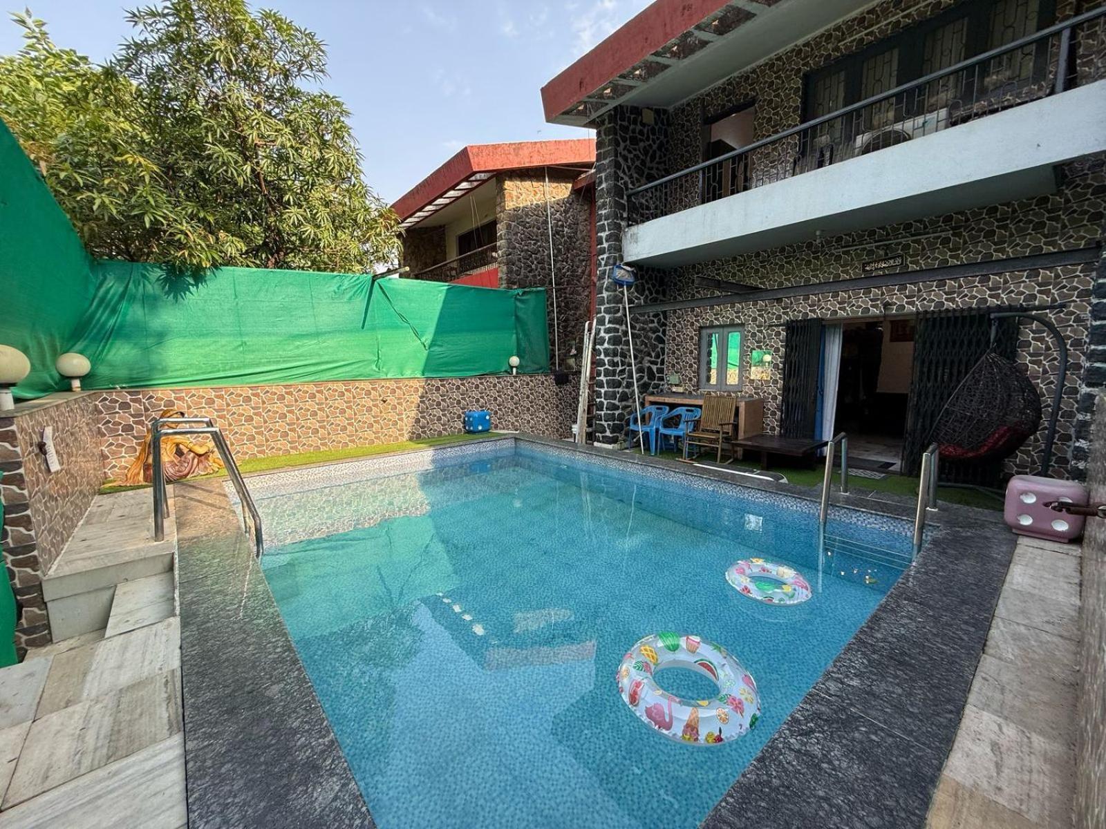 Blue Heaven- Lonavala 2 Bhk With Private Pool! Villa Kültér fotó
